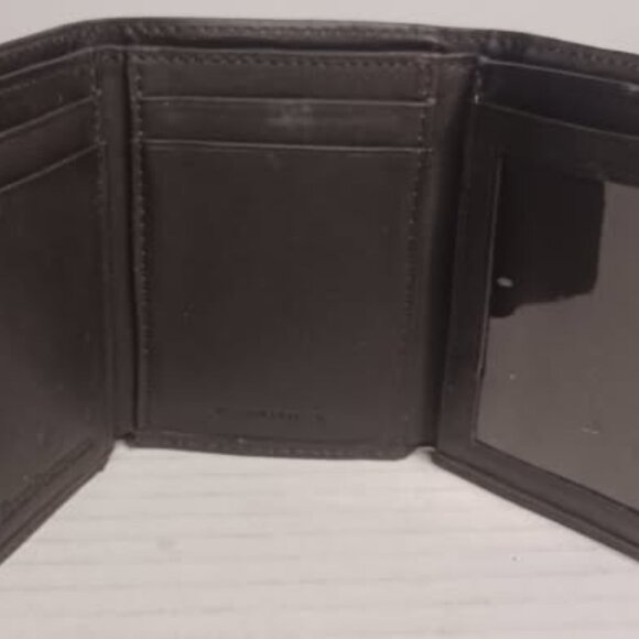 Perry Ellis Portfolio Leather Wallet - Picture 3 of 4